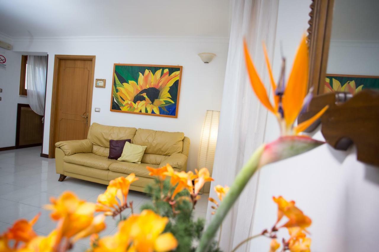 La Porta Di Mare B&B Nardò Kültér fotó